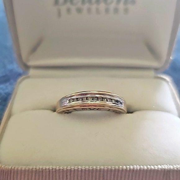 Vintage rare solid 10k gold diamond wedding band ring - Picture 2 of 9